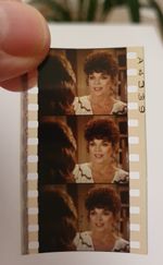 DYNASTY - JOAN COLLINS - VINTAGE ORIGINAL 35MM CELLULOID FILM FRAMES