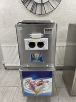 Quattro Twin‑Head Commercial Soft Serve Ice Cream Machine – 2 × 6 L Hoppers