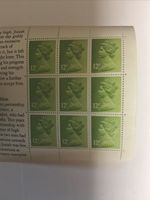 Machin Decimal Wedgwood Booklet 12p Pane With Some Stamps Phos And Some Not.