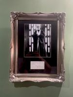 Framed: Alec Guinness Signed Handwritten Note. Bought From Circular Sound.