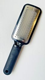 Microplane Colossal Pedicure Rasp Foot File – Black – Made in USA