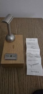 Tatara Masamune DE Razor – Early ‘No. 022’ SB & OC + Stand, Wooden Box - MINT
