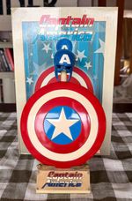 Sideshow Captain America Shield And Helmet 1:4 Scale Marvel Archives 2006