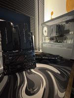 PC Bundle (i7 8700k, 1080ti and 32gb 2666)