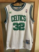 Kevin McHale #32 Retro Basketball Jersey Large, Excellent Condition.