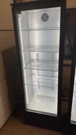Commercial Single Door Tall Bottle Cooler Fridge Fully Working Great Condition