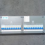 Eaton 4U A+B Distribution Board 48V DC 100A with Isolator SY108659