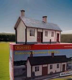 Hornby Hobbies 2014 Resin R9784 Butterley Station Extension Building (R9778) OO