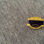 LONDON HIGHFIELD RLFC SUPPORTERS CLUB GILT PIN BADGE