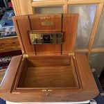 cigar humidor wood used By Annie Vuillot Paris -Bruxelles -Osaka