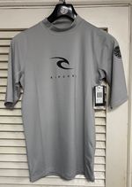 Rip Curl Men’s Short Sleeve Rash vest Size XXL 