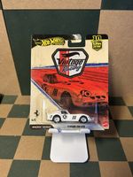 Hot Wheels Premium Vintage Racing Ferrari 250 GTO White. Brand New. (Y2)