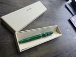 NEW Rolex Emerald Green Submariner Twist Ballpoint Pen, Refillable, Luxe Ad Gift