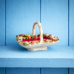Chamberlain’s Worcester Miniature Basket Containing Seashell Shells C 1820