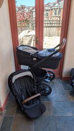 Collection only Nuna Mixx Pushchair Pram Baby Infant Stroller Bassinet black set