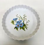 Spode Stafford Flowers Lida & Acacia 9” fluted oven-to-table quiche, flan dish