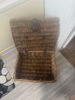 M&S Collection Hanper Medium Wicker Basket with Lid Excellent Condition