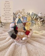 Christmas Gift for Women, Women's Pamper Kit, Holiday Care Package, Candle & Spa