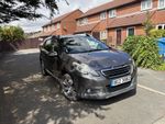 Peugeot 2008 1.2 Puretech Allure 2016