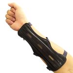 Archery Arm Guard Finger Guard Protector Leather Adjustable Bow Shooting Target