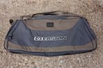 EASTON BOW GO 4118 ARCHERY/RECURVE BAG WITH OUTER POCKETS AND SHOULDER STRAP