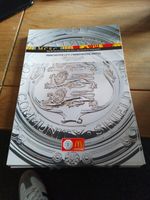 FA COMMUNITY SHIELD 2011 Manchester City v Manchester United Official programme