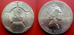 Euro 96 Coin Gold Lustre Queen Vintage Old Foot Ball Soccer World Cup 2026 Retro