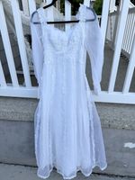 BEAUTIFULLY Timeless Handmade Vintage Long Sleeve Wedding Dress Button Down