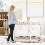 Portable Baby Playards Newborn Napper with 3 Cute Toys