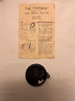 Vintage Bakelite Patwin Rug Cutter With Instructions. Patons & Baldwin.