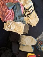 JOB LOT BUNDLE OF KIDS CLOTHING - EXCESS STOCK - 25 ITEMS
