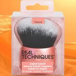Real Techniques Angled Kabuki Makeup Brush, RT-235