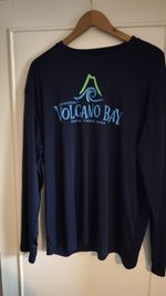 Adults Unisex XXL Universal Studios volcano bay navy rash guard swimwear top