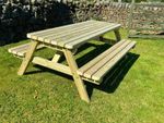 Wooden Picnic Bench/Table, Heavy Duty Pub Bench, Picnic table & Bench Set