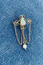 Historicist Pin 333 Rose Gold Opal and Pearl Circa 1900