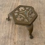 Vintage Brass Decorative Trivet Plant Pot Stand Trio Footed Display