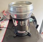 Brazilian industrial orange juicer