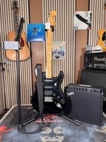 FENDER SQUIER STRATOCASTER HSS + FENDER MUSTANG LT25 COMPLETE GUITAR BUNDLE 🎸