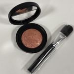 LAURA GELLER Baked Blush-N-Brighten Marbleized Blush 4g Berry Trifle & Brush