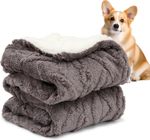 Medo Large Waterproof Dog Blanket 100x120cm Washable Pet Sofa Cover Fleece