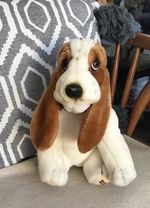 Hush Puppies Basset Hound By Linden Toys 11” Tall Excellent Condition