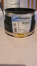 Flexible Adaptor AC4000 121-137mm/110-122mm  Drainage Coupling Clay to Plastic