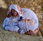 VINTAGE POTTERY SPANIEL ORNAMENT 4" X 6" MADE IN ENGLAND