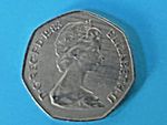 1983 ELIZABETH II 50P COIN LARGE OLD STYLE UK COIN VINTAGE