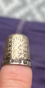 Henry Griffith & Sons Silver Thimble Hallmark Birmingham Starburst Flower Design