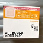 Smith+Nephew ALLEVYN Gentle Border 7.5x7.5cm Silicone Foam Dressings 10