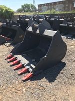Miller DX225 60" Digging Bucket