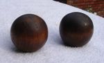 Pair Wood Sphere Round Ball Table Feet Finial Toppers 1.5 "Diameter - 3/8 Screw