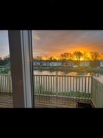 Tenby Caravan Holiday - Near Tenby & Saundersfoot – Lake View – Dog Friendly