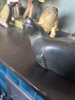 VINTAGE SIGNED CANADIAN INUIT ESKIMO ART SERPENTINE SEAL CARVING DATED 1974?